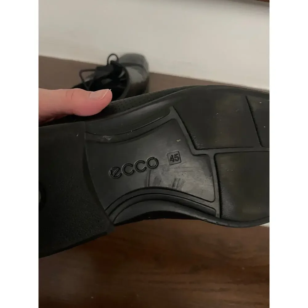ECCO mens 11 dress shoe